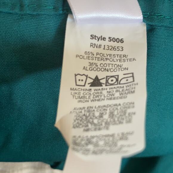 Wonder wink hunter green scrubs - Picture 7 of 12